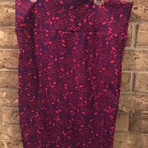 2/$10 Lularoe Cassie Skirt Sz M
